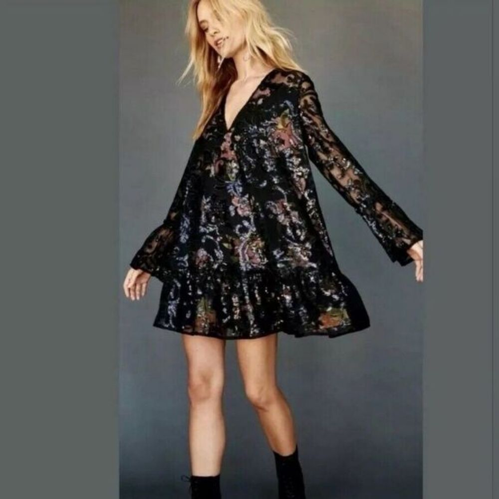 NWT Free People Falling Flowers Frock Bell Sleeve Sequin Oversized Mini Dress XS